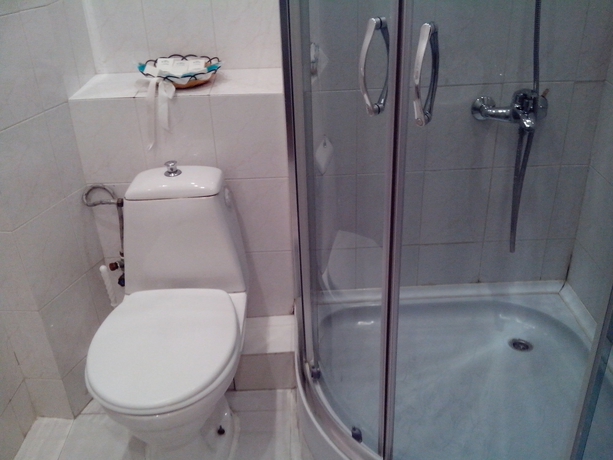 Imagen de la habitación del Hotel Classic, Tbilisi. Foto 4