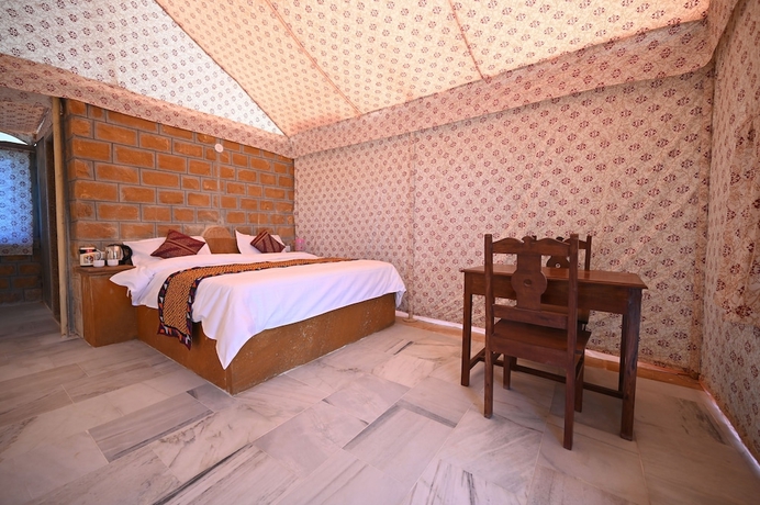 Imagen de la habitación del Hotel Classic Thar Resort Camp. Foto 16