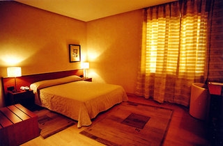 Imagen de la habitación del Hotel Classic, Tirana. Foto 4