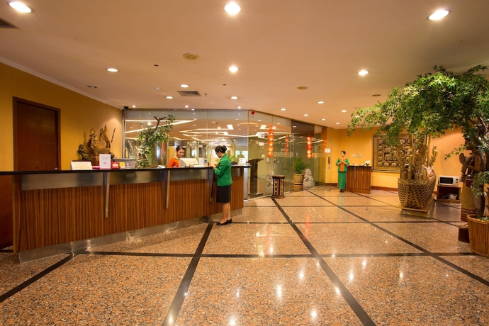 Imagen de los interiores del Hotel Classic, Yakarta. Foto 18