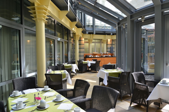 Imagen del bar/restaurante del Hotel Classik Alexander Plaza. Foto 3