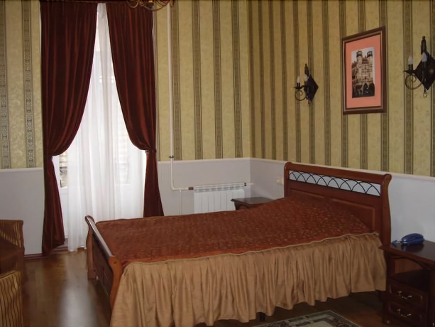 Imagen de la habitación del Hotel Classik. Foto 13
