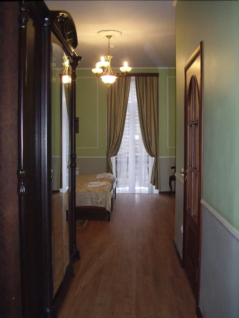 Imagen de la habitación del Hotel Classik. Foto 16