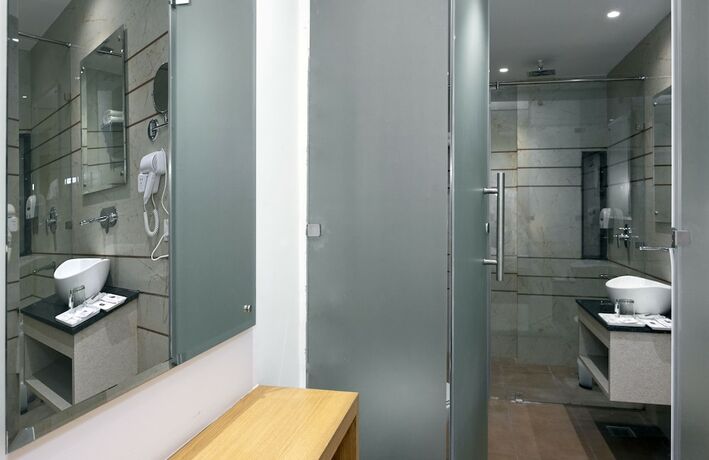 Imagen general del Hotel Classio Royale By Pineberrys. Foto 8