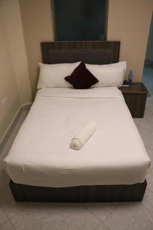 Imagen general del Hotel Clavina. Foto 12