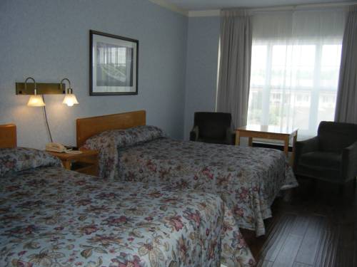 Imagen de la habitación del Hotel Claymore Inn And Suites. Foto 9