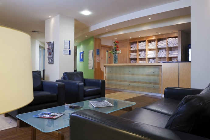 Imagen de los interiores del Hotel Clayton Belfast. Foto 9