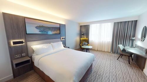 Imagen de la habitación del Hotel Clayton Dublin Airport Central. Foto 13