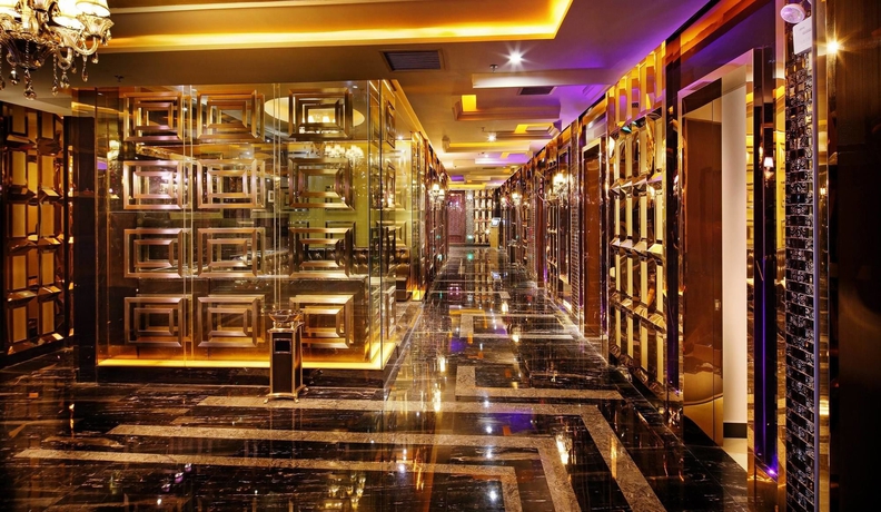 Imagen del bar/restaurante del Hotel Clayton. Foto 3