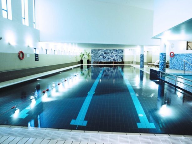 Imagen de la piscina del Hotel Clayton Liffey Valley. Foto 11