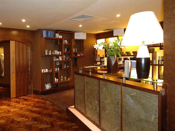 Imagen de los interiores del Hotel Clayton Whites. Foto 12