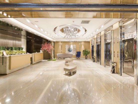 Imagen de los exteriores del Hotel Clayton, Zhengzhou. Foto 8