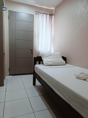 Imagen de la habitación del Hotel Claytown Pension House. Foto 13