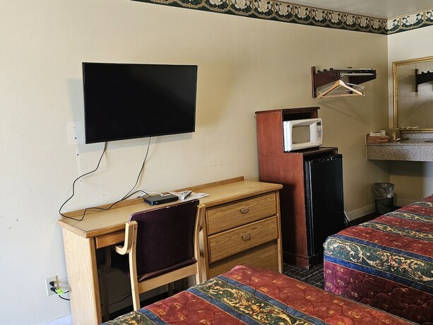 Imagen general del Hotel Cle Elum Travelers Inn. Foto 10