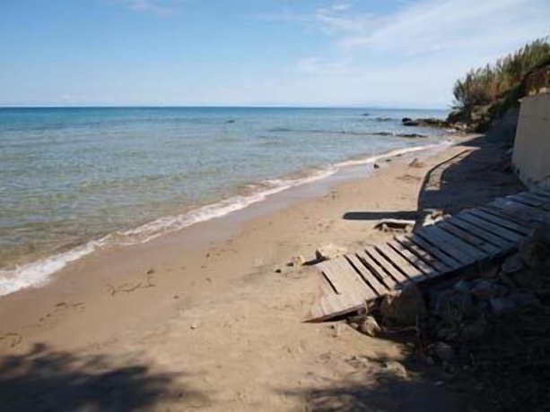 Imagen de los exteriores del Hotel Clear Horizon, Ammoudi. Foto 13