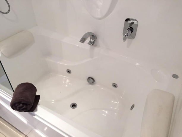 Imagen de la habitación del Hotel Clear Ridge Apartments. Foto 14