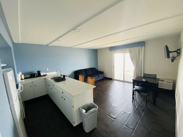 Imagen general del Hotel Clearwater Lakeshore Motel. Foto 6