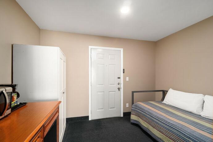 Imagen de la habitación del Hotel Clearwater Lakeshore Motel. Foto 20