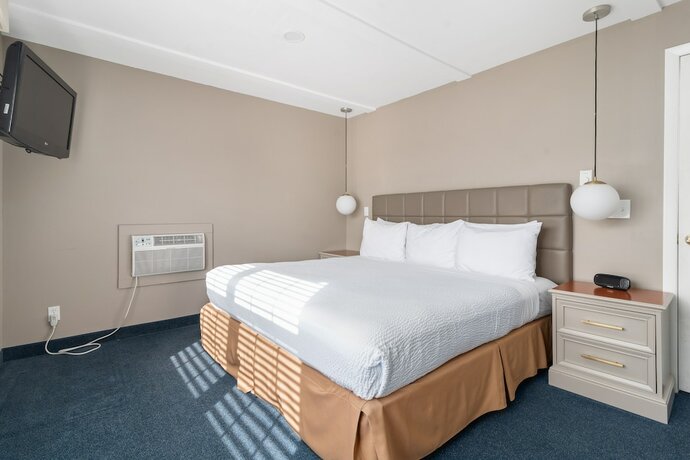 Imagen general del Hotel Clearwater Lakeshore Motel. Foto 10
