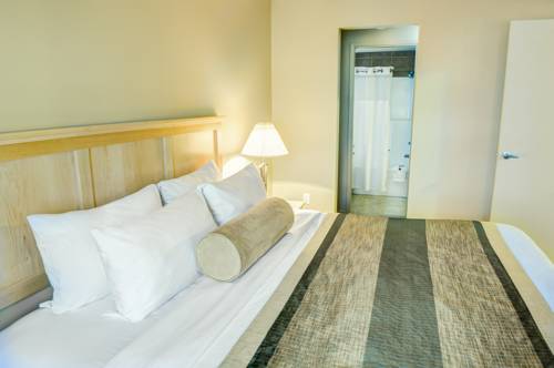 Imagen de la habitación del Hotel Clearwater Suite. Foto 10