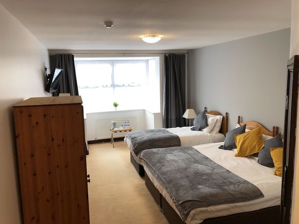 Imagen de la habitación del Hotel Clee. Foto 6