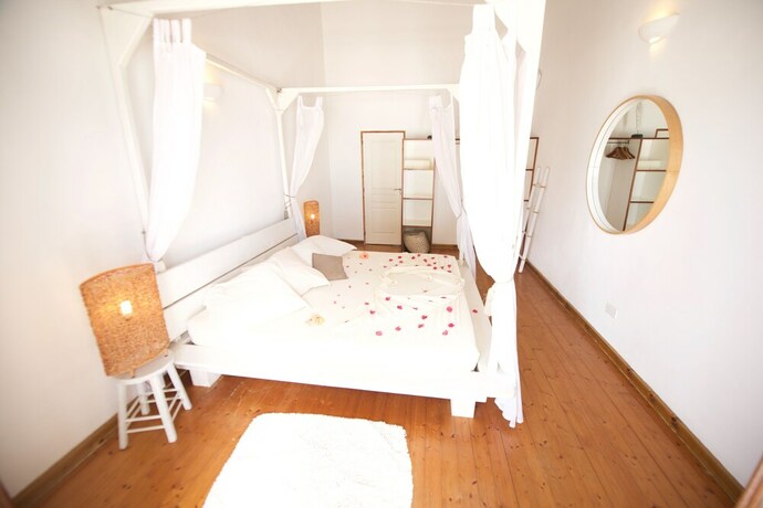 Imagen de la habitación del Hotel Clef Des Iles. Foto 21