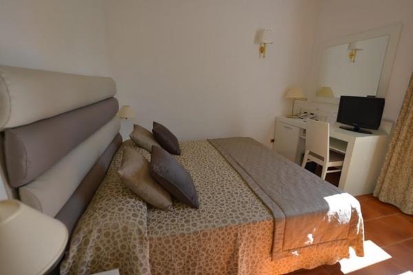 Imagen general del Hotel Clelia Logis. Foto 4