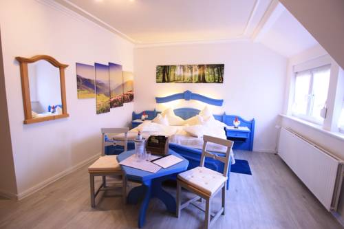 Imagen de la habitación del Hotel Clemens. Foto 10