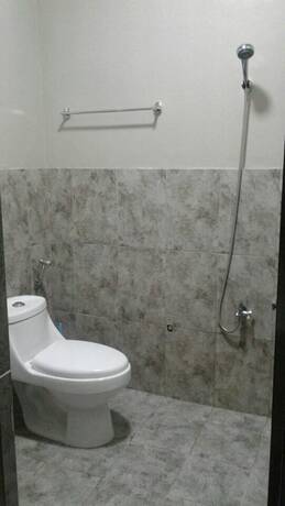 Imagen de la habitación del Hotel Clemente's Garden and Resort. Foto 12