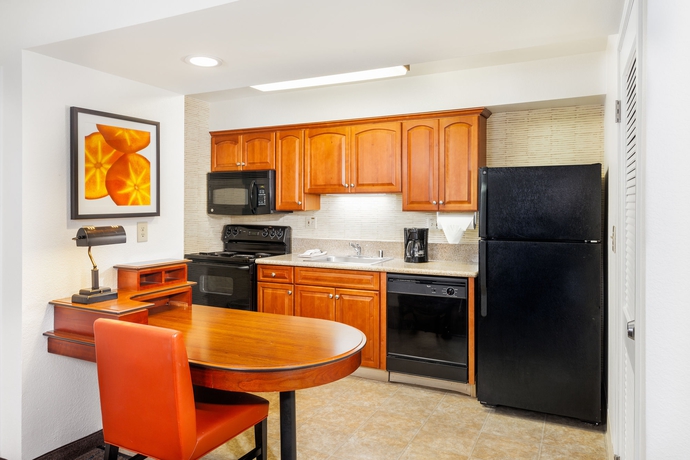 Imagen de la habitación del Hotel Clementine and Suites Anaheim. Foto 10