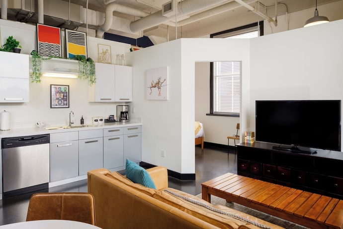 Imagen de la habitación del Hotel Clemons. Foto 5