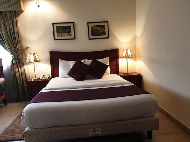 Imagen de la habitación del Hotel Clen Phils and Suites. Foto 6