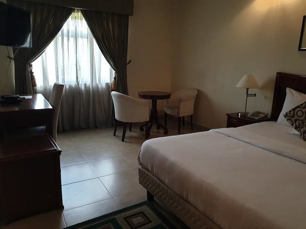 Imagen de la habitación del Hotel Clen Phils and Suites. Foto 7