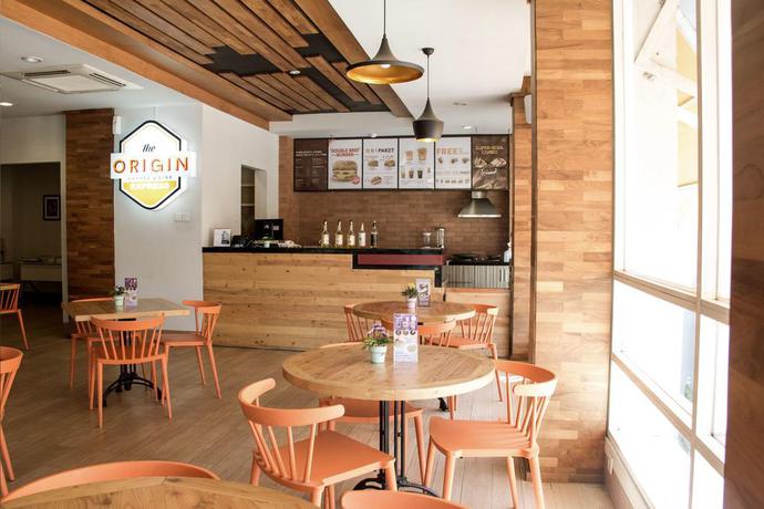 Imagen del bar/restaurante del Hotel Cleo Walikota Surabaya. Foto 4