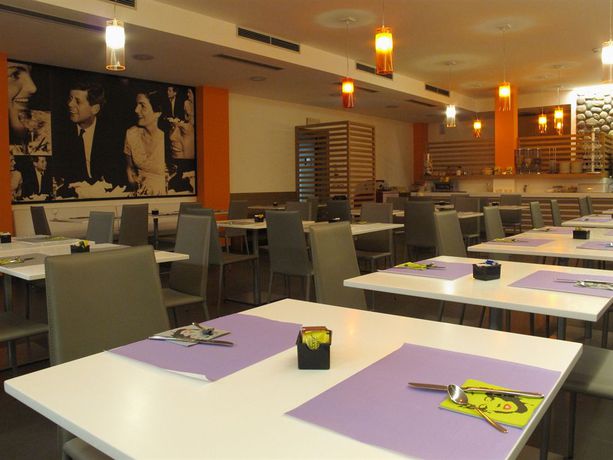 Imagen de los interiores del Hotel Cleofe. Foto 10