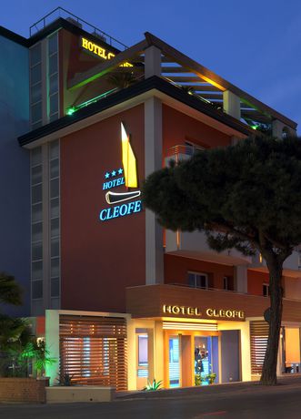 Imagen de los interiores del Hotel Cleofe. Foto 11