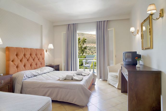 Imagen de los interiores del Hotel Cleopatra Beach. Foto 13