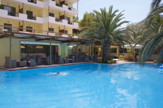 Imagen de la habitación del Hotel Cleopatra Beach. Foto 7