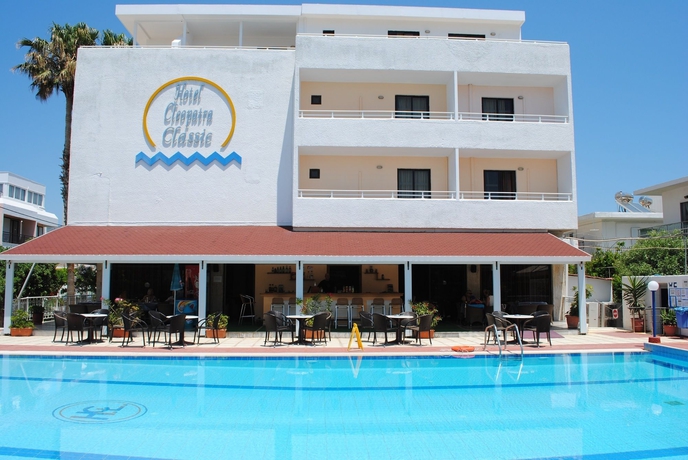 Imagen de la piscina del Hotel Cleopatra Classic. Foto 9