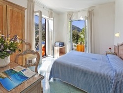 Imagen de la habitación del Hotel Cleopatra, Ischia. Foto 2