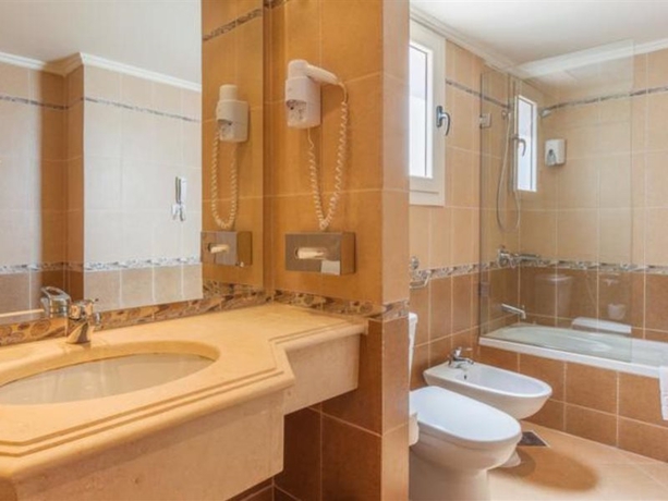 Imagen general del Hotel Cleopatra Luxury Beach Resort Makadi Bay - Adults Only. Foto 12