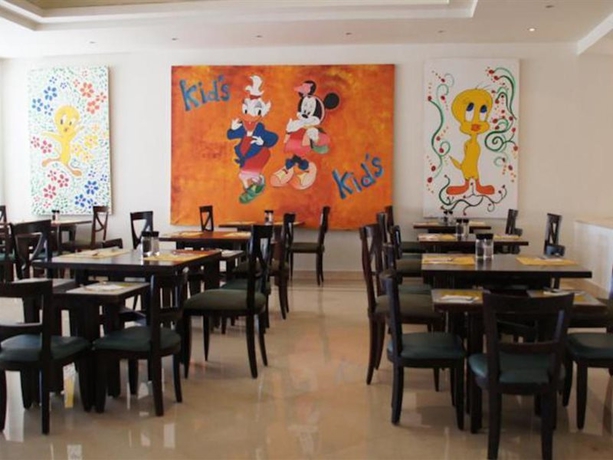 Imagen general del Hotel Cleopatra Luxury Beach Resort Makadi Bay - Adults Only. Foto 14