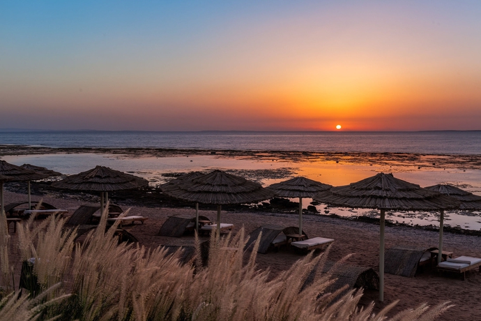Imagen de los exteriores del Hotel Cleopatra Luxury Resort Sharm El Sheikh. Foto 8