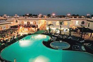 Imagen de la piscina del Hotel Cleopatra Tsokkos. Foto 6