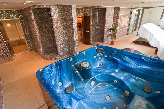 Imagen de la piscina del Hotel Cleopatra, VENUS - SATURN. Foto 19