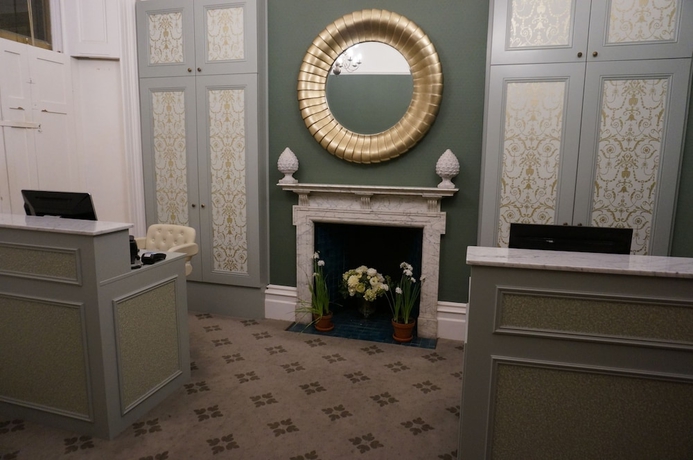 Imagen de los interiores del Hotel Clevedon Hall. Foto 19