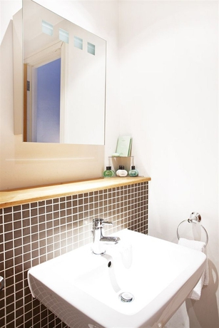 Imagen de la habitación del Hotel Cleveland. Foto 13