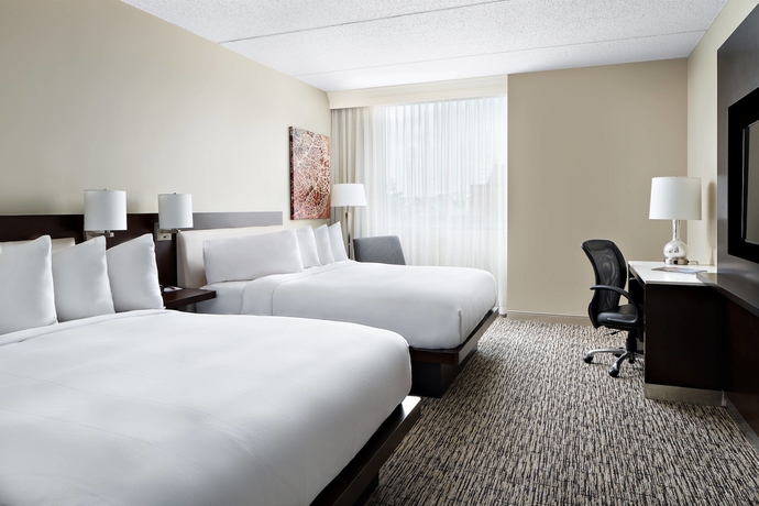 Imagen de la habitación del Hotel Cleveland Marriott East. Foto 13