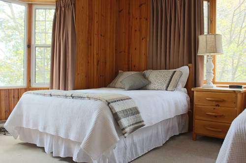 Imagen de la habitación del Hotel Clevelands House Resort Muskoka. Foto 10