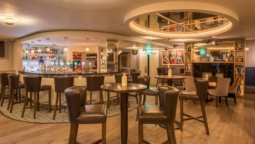 Imagen del bar/restaurante del Hotel Clew Bay. Foto 2